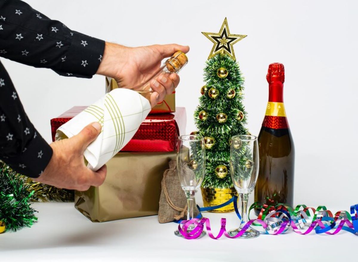 How to Choose the Best Wine Hamper for Corporate Gifting