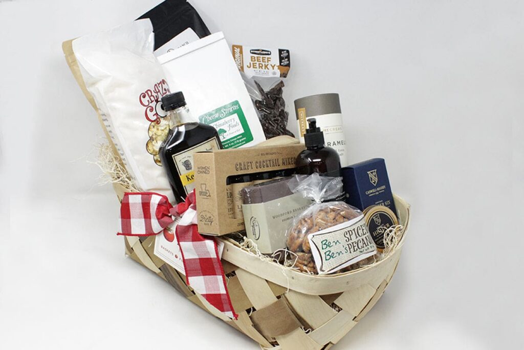 How to Choose the Right Hamper for Mum Based on Her Interests